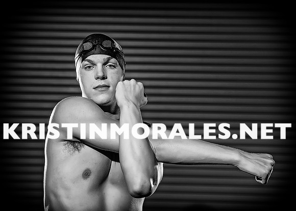 _72I1709bw
